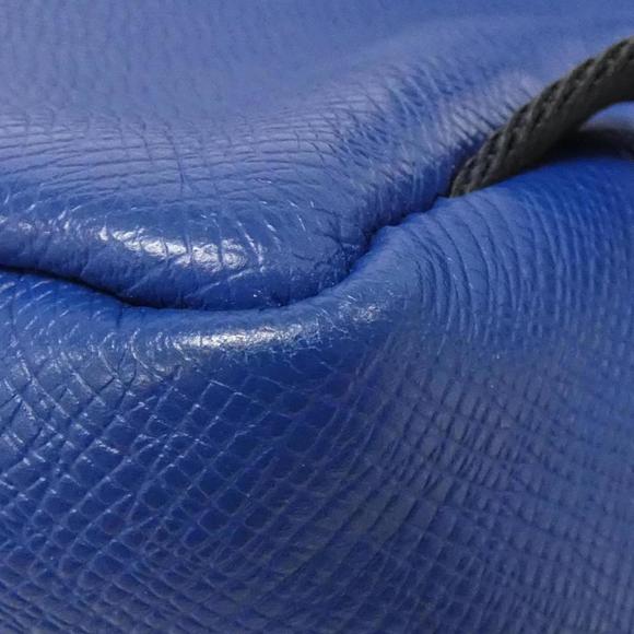 LOUIS VUITTON Taiga Lama Discovery Backpack M30229 Rucksack - Picture 3 of 9